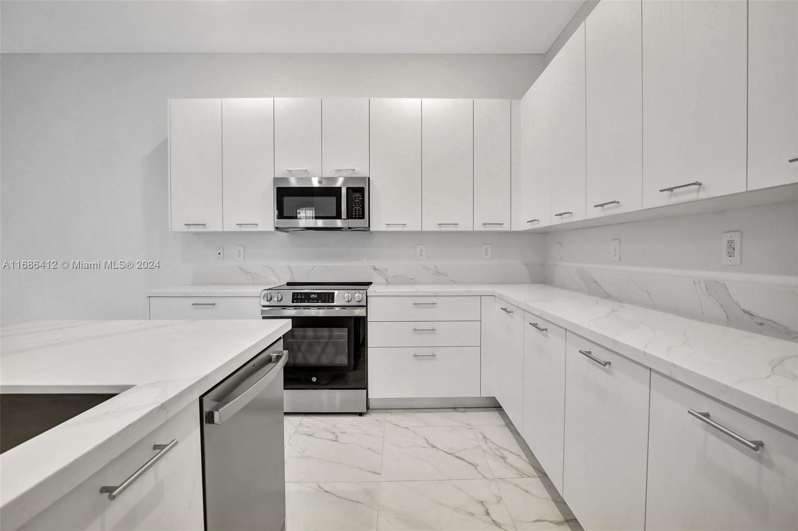 12306 SW 43rd Court