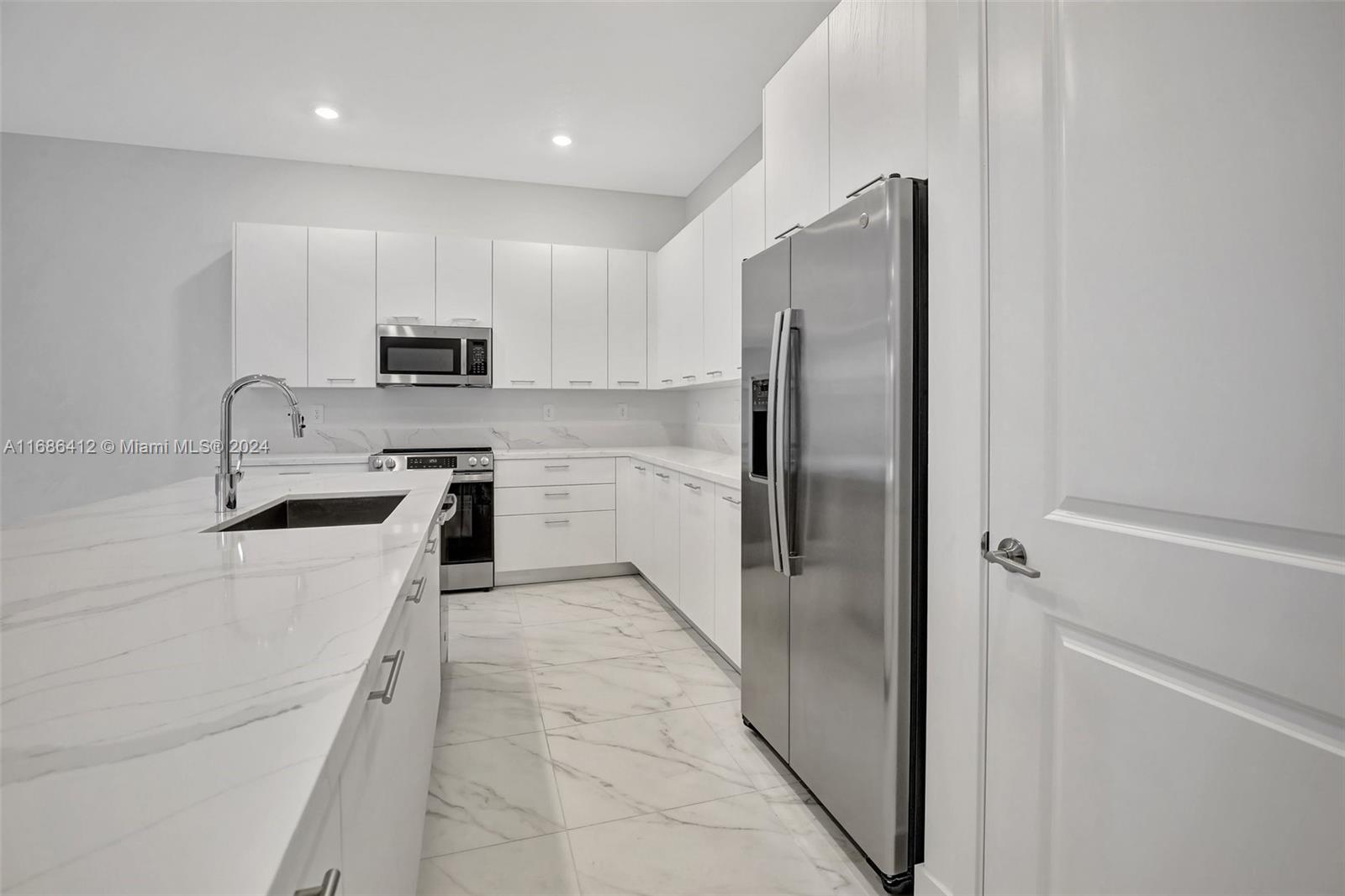 12306 SW 43rd Court