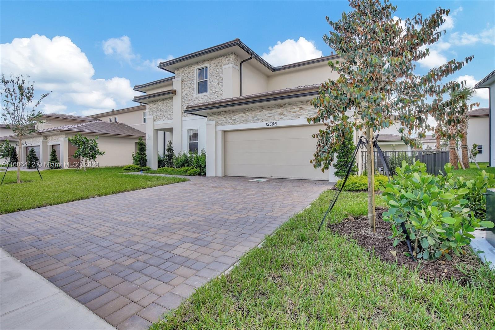 12306 SW 43rd Court