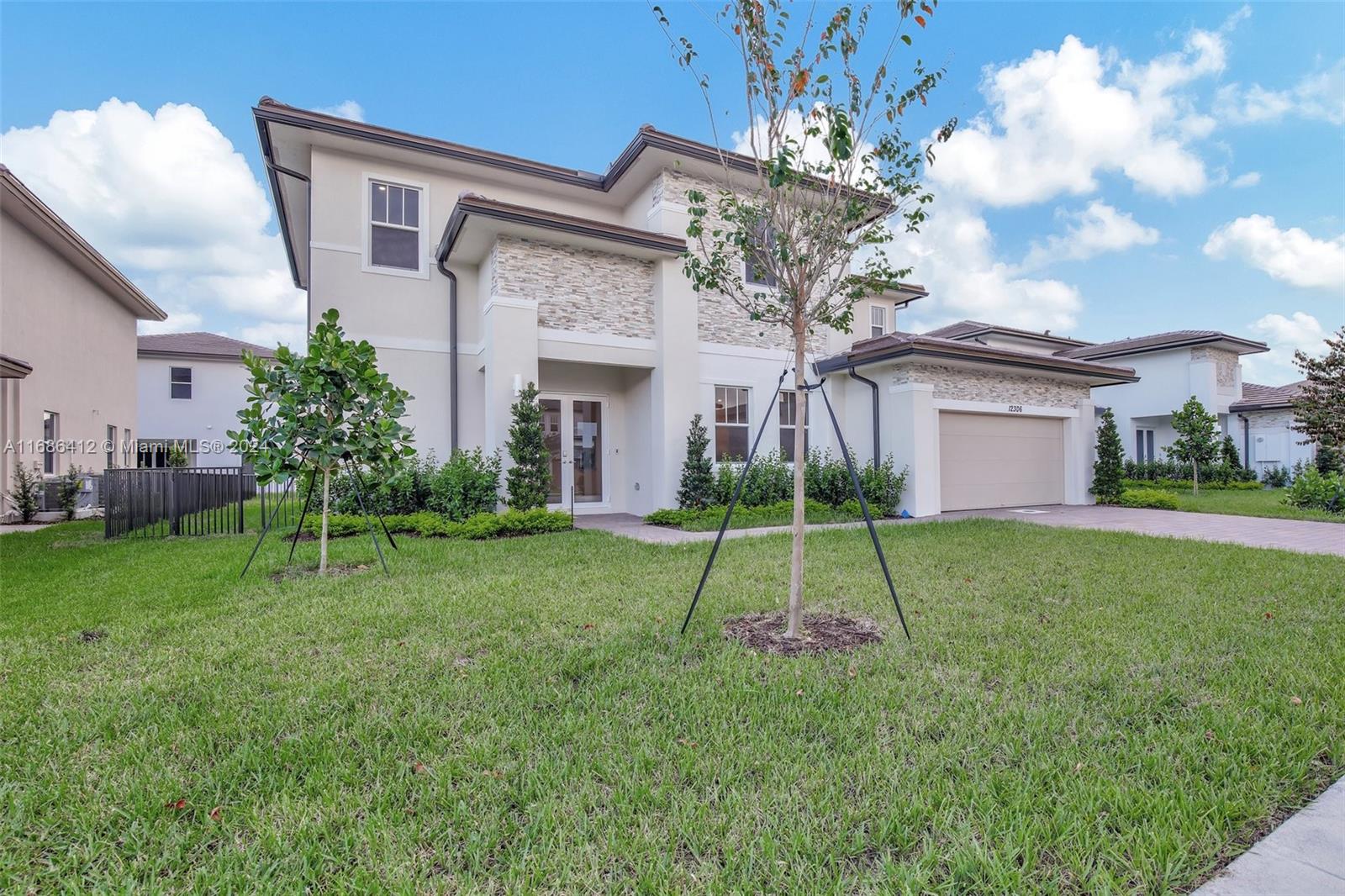 12306 SW 43rd Court