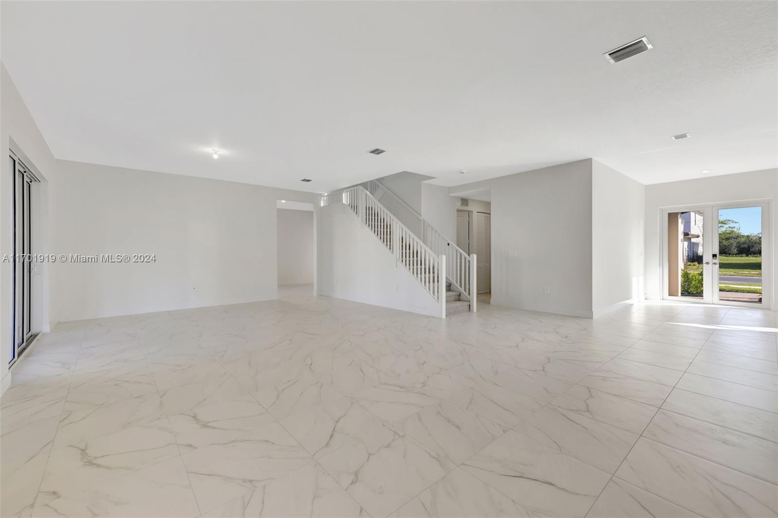 4393 SW 122nd Ter
