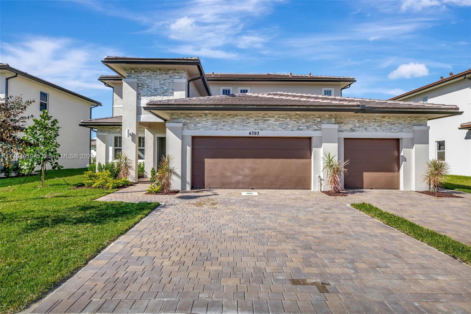 4393 SW 122nd Ter