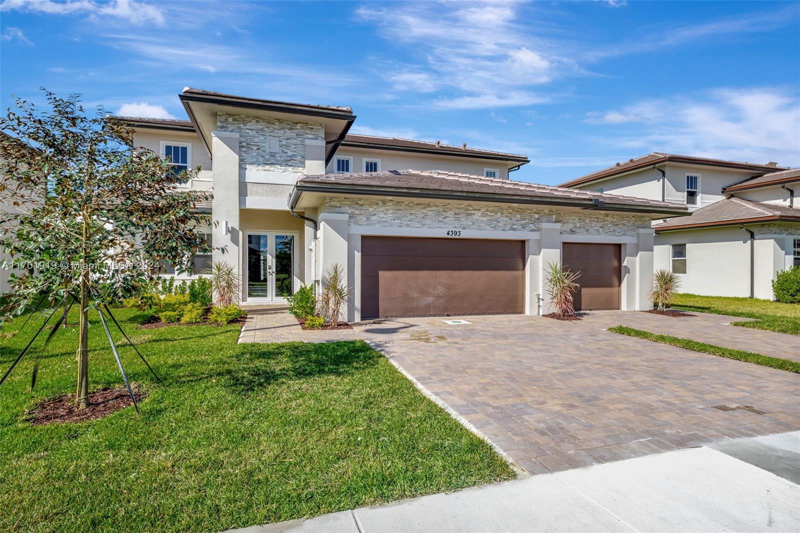 4393 SW 122nd Ter
