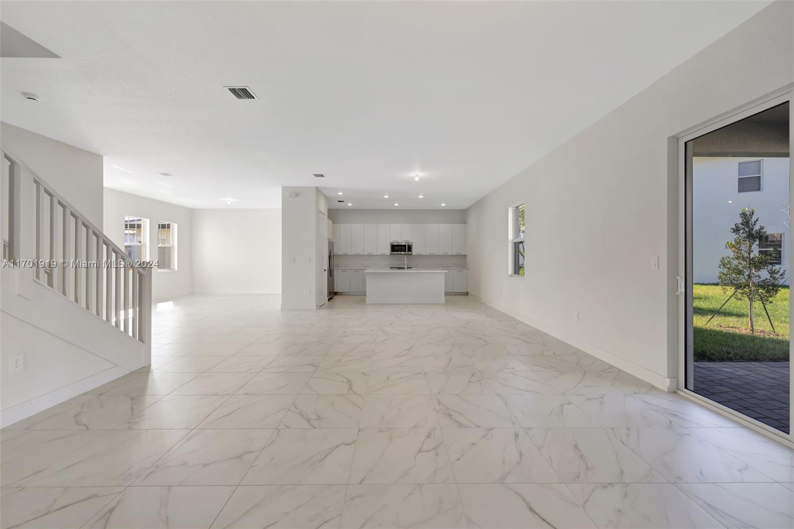 4393 SW 122nd Ter