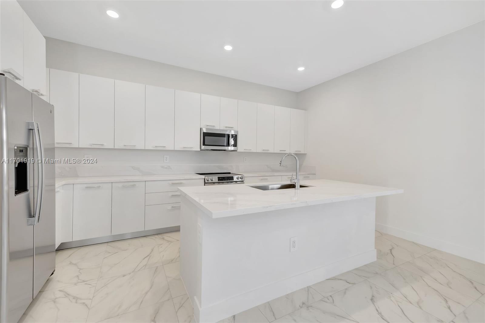 4393 SW 122nd Ter