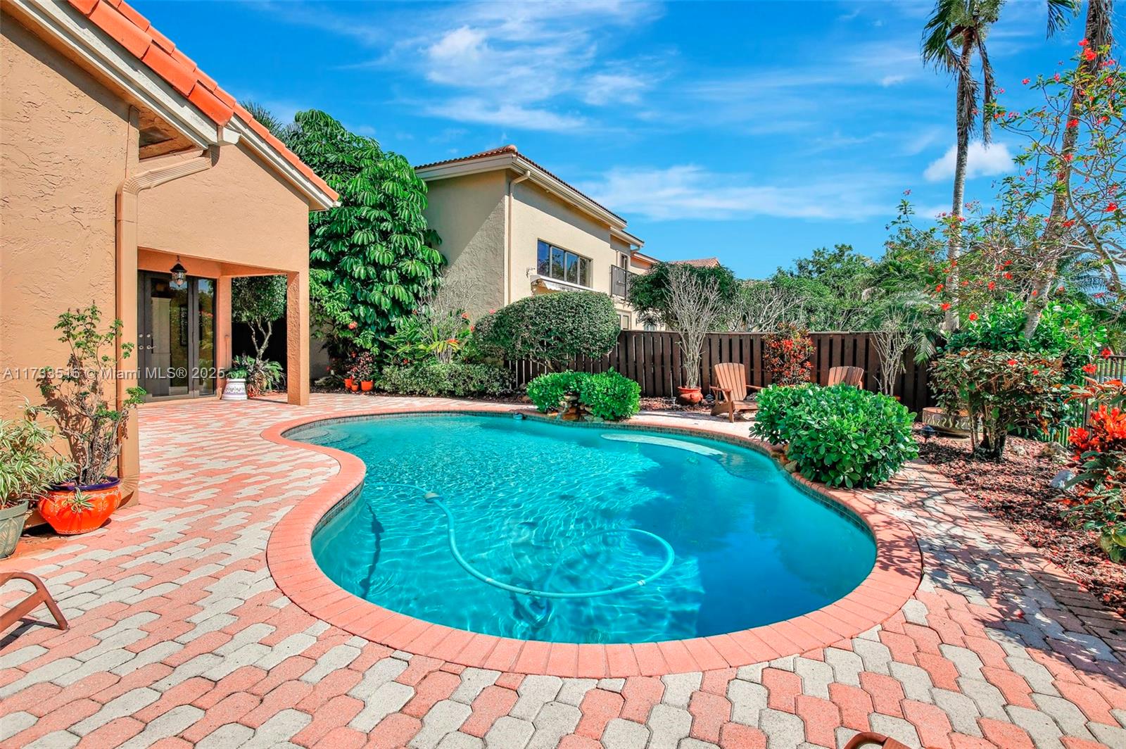 10410 NW 14th St