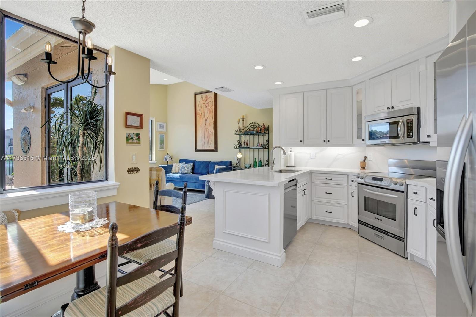 10410 NW 14th St