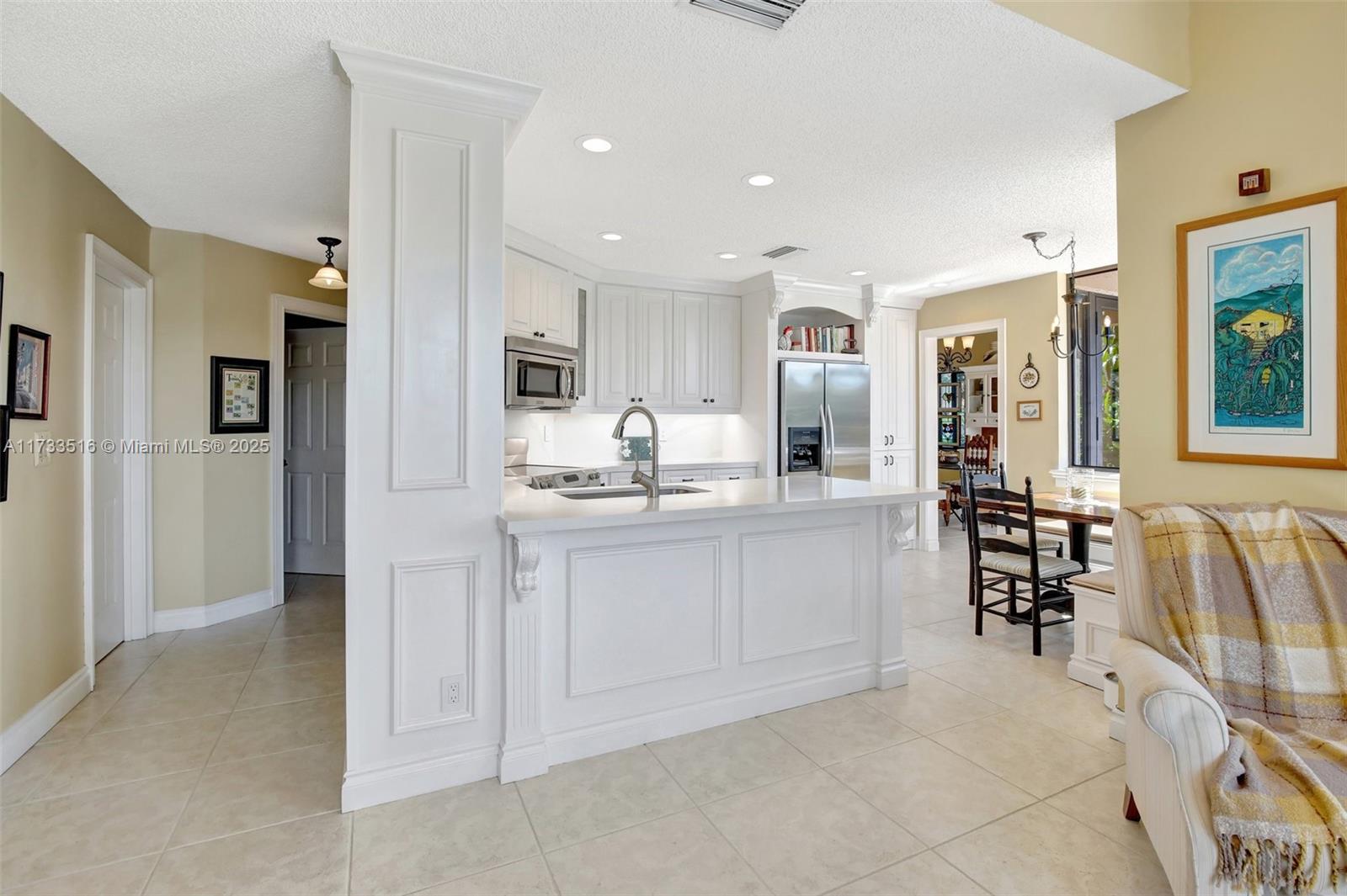 10410 NW 14th St