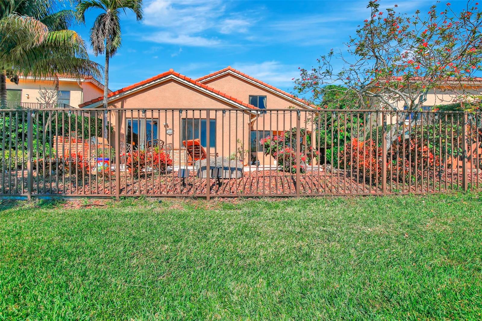 10410 NW 14th St