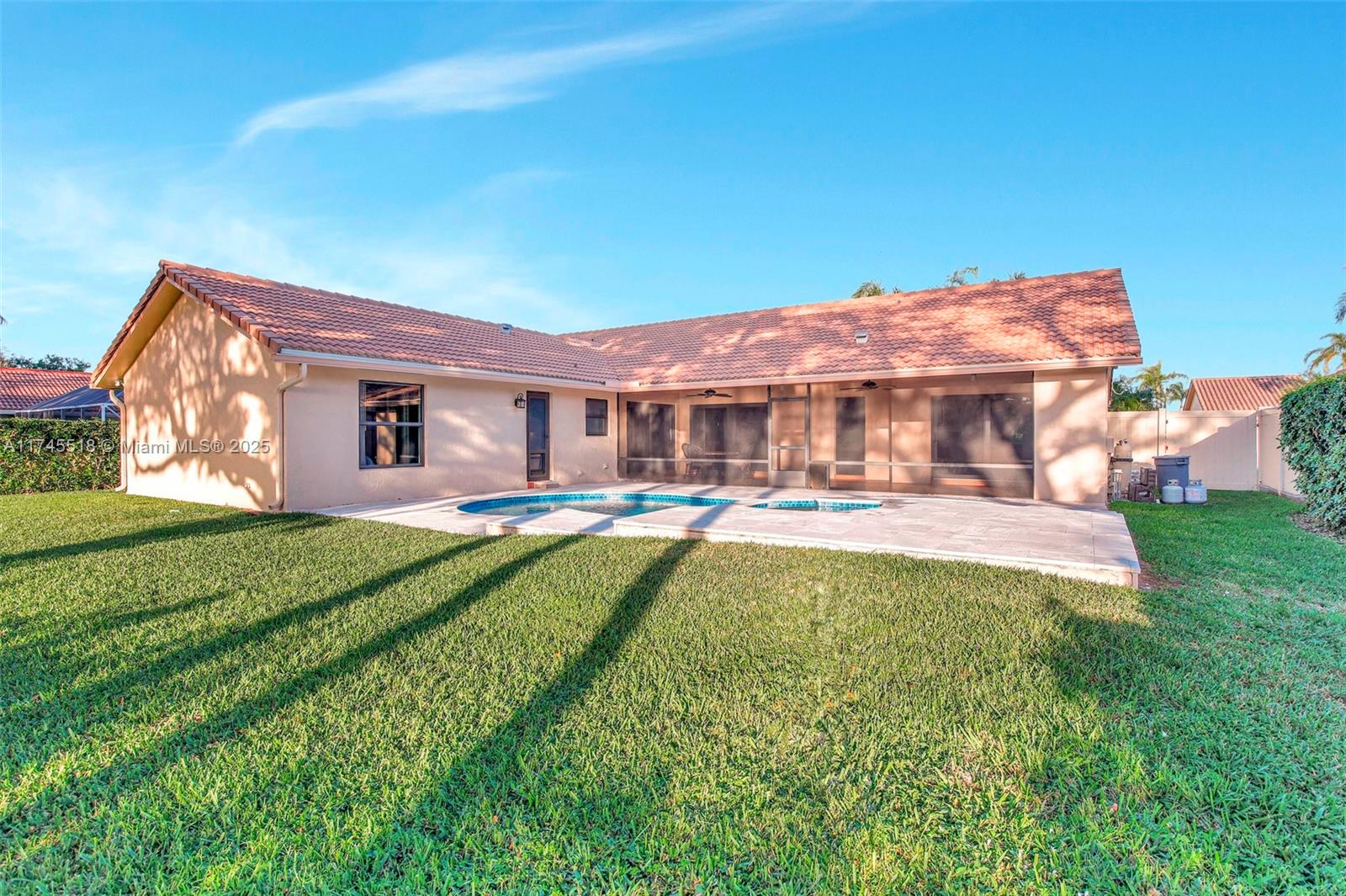 1231 NW 101st Way