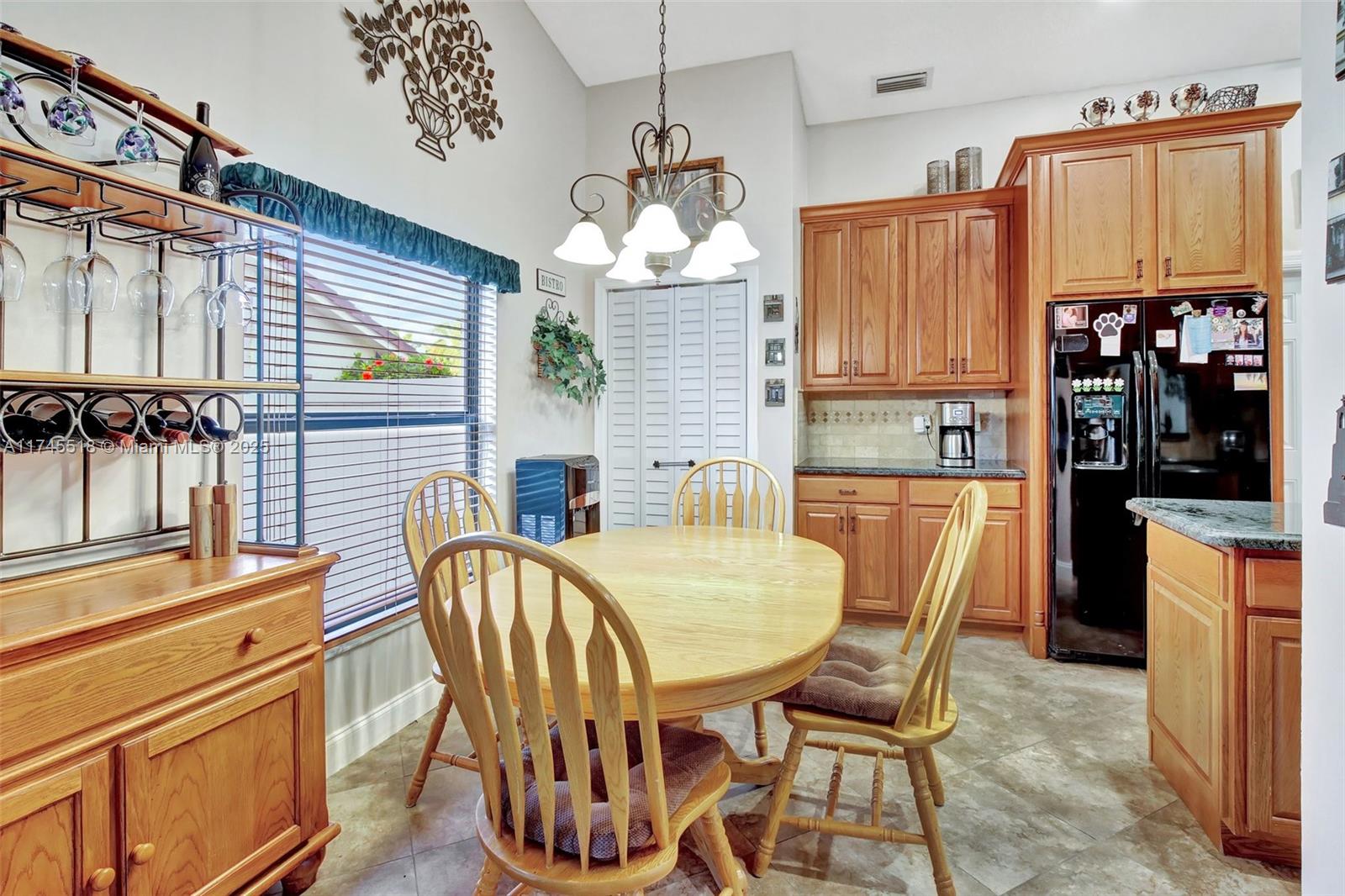 1231 NW 101st Way