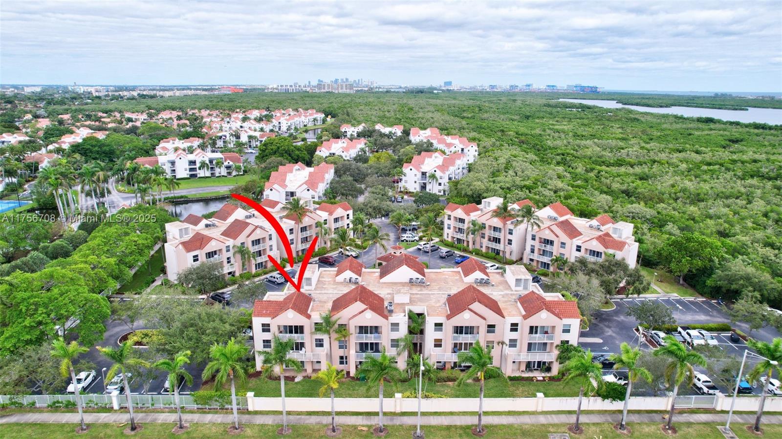 2711 Ocean Club Blvd # 107