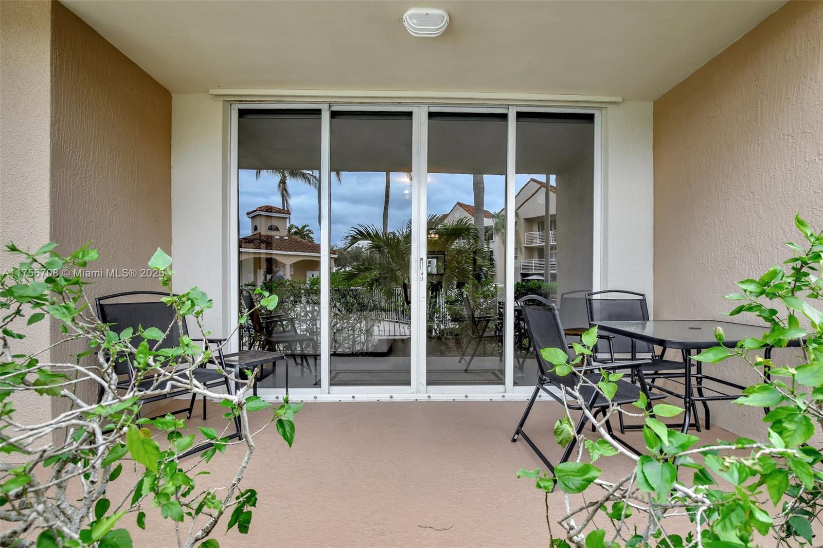 2711 Ocean Club Blvd # 107