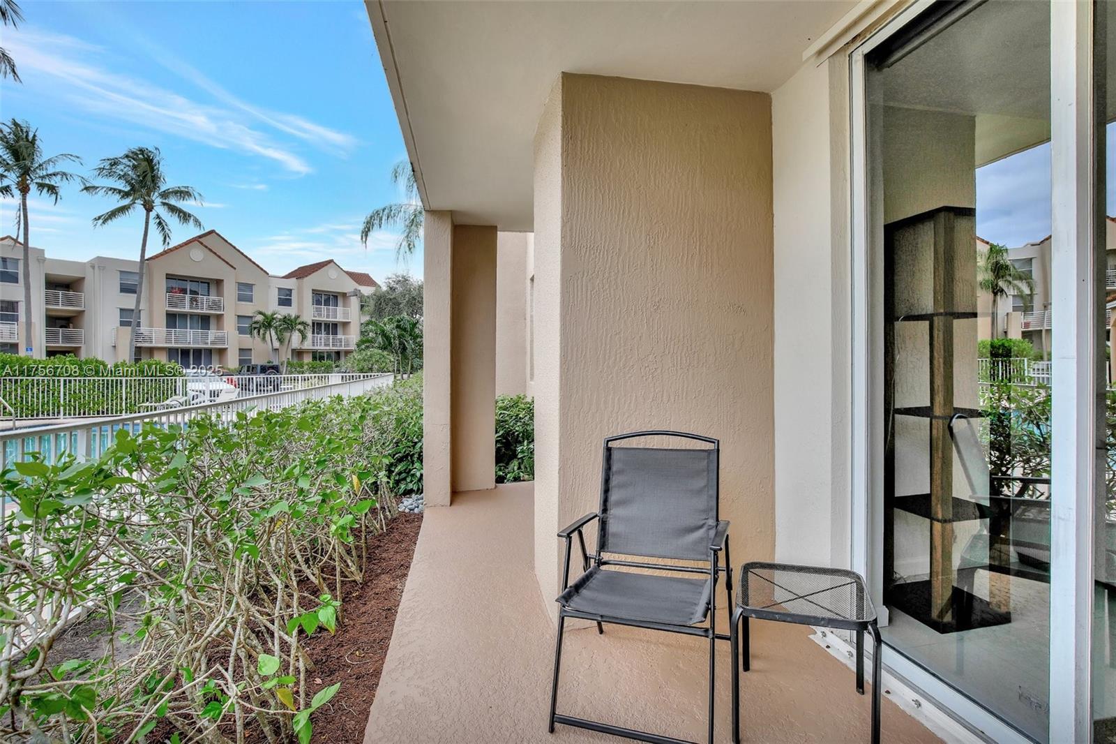 2711 Ocean Club Blvd # 107