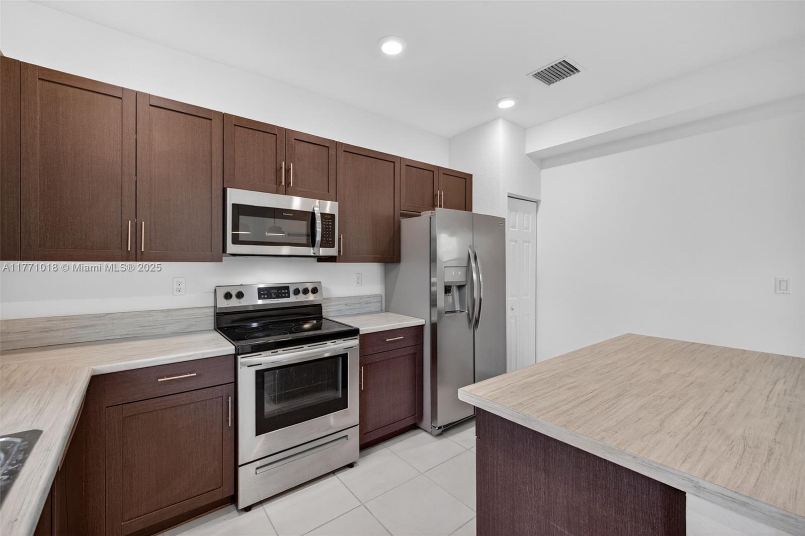 4691 Brumby Ter