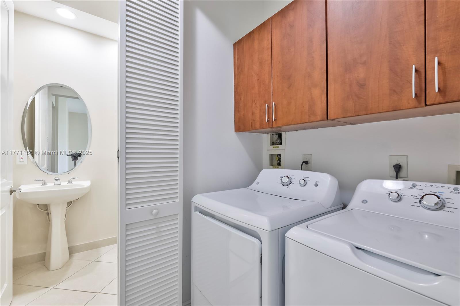 2901 NW 126th Ave # 422 Unit: 2-422
