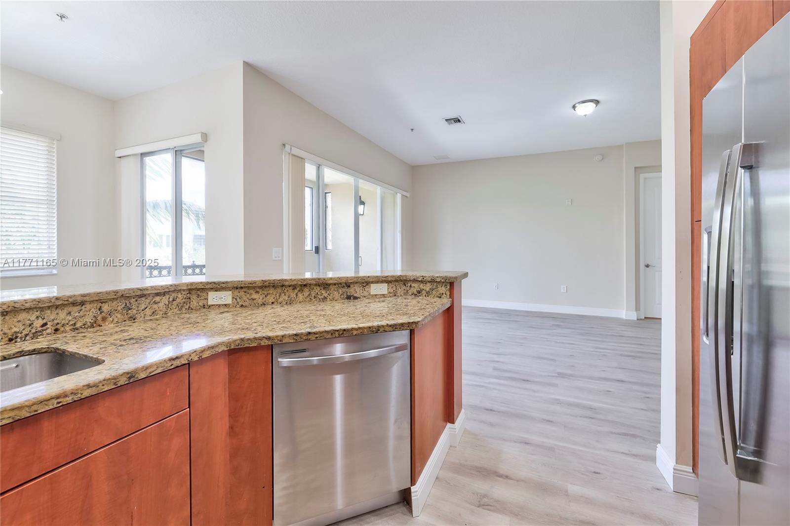 2901 NW 126th Ave # 422 Unit: 2-422