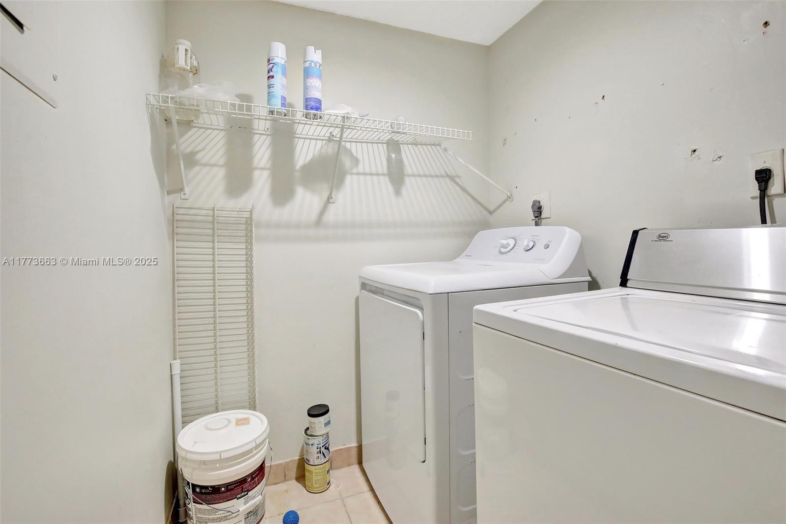 250 W Palm Cir W # 301