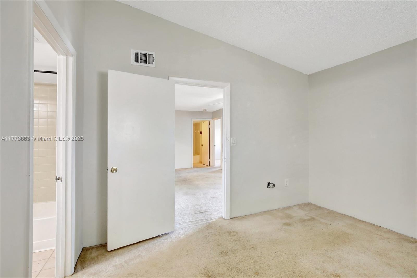 250 W Palm Cir W # 301