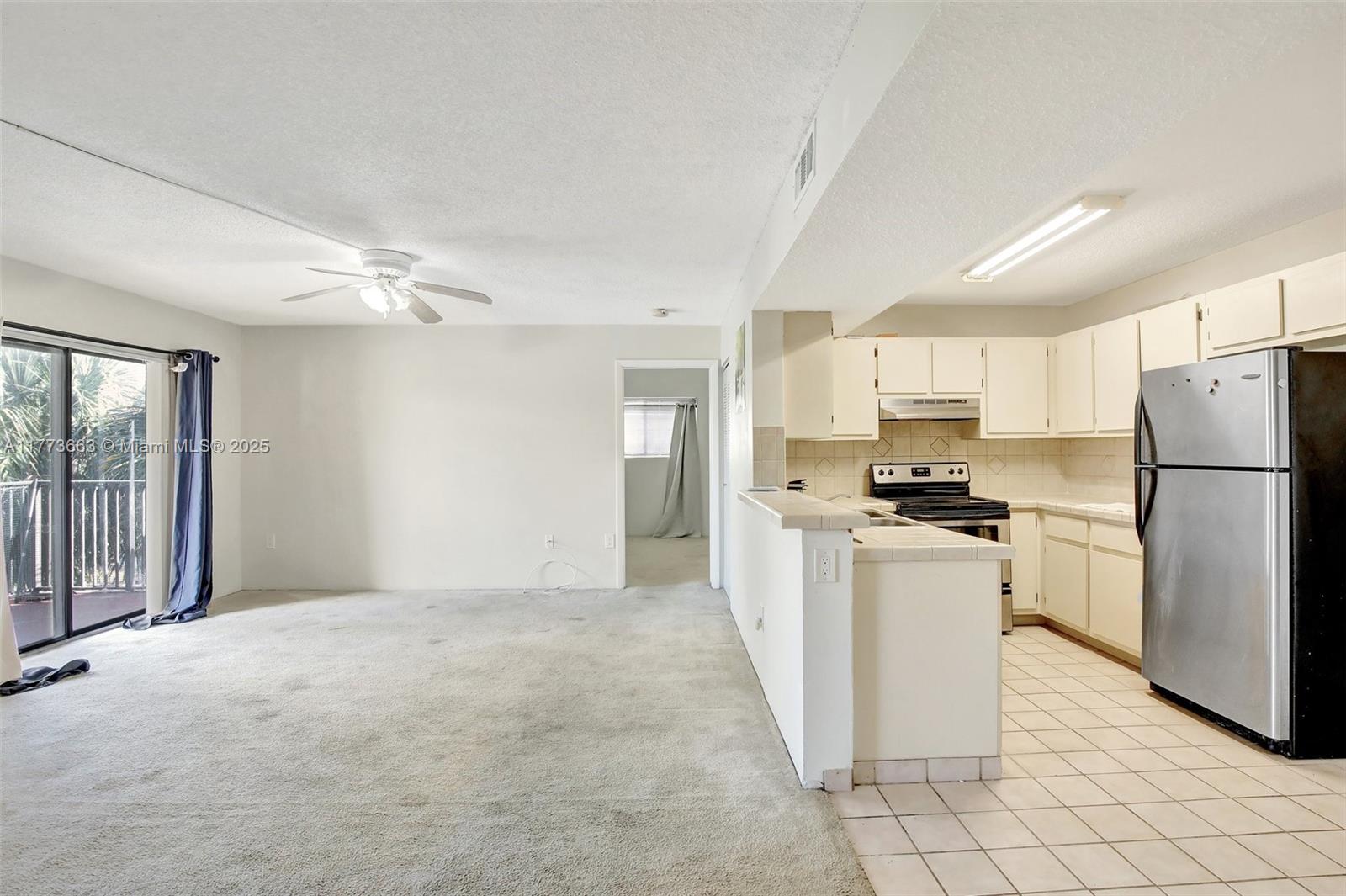 250 W Palm Cir W # 301