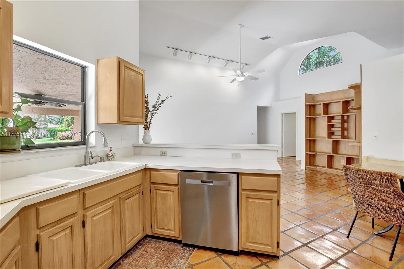 3272 Beechberry Cir