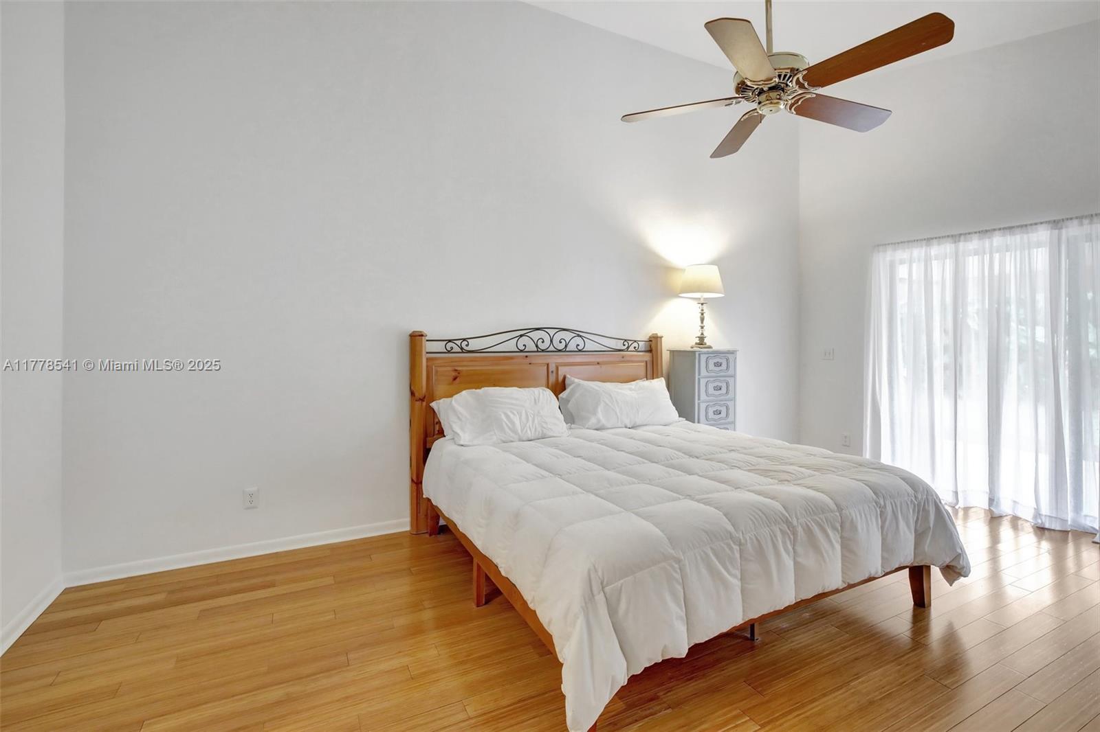 3272 Beechberry Cir