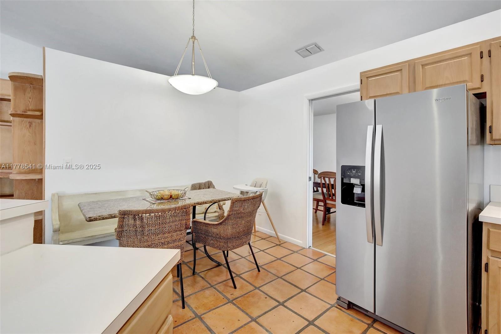 3272 Beechberry Cir