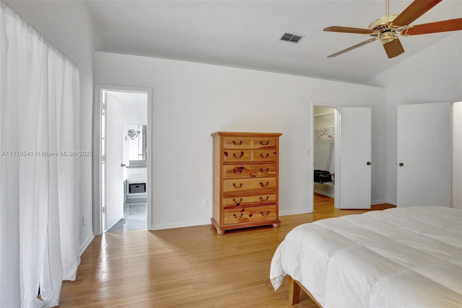 3272 Beechberry Cir