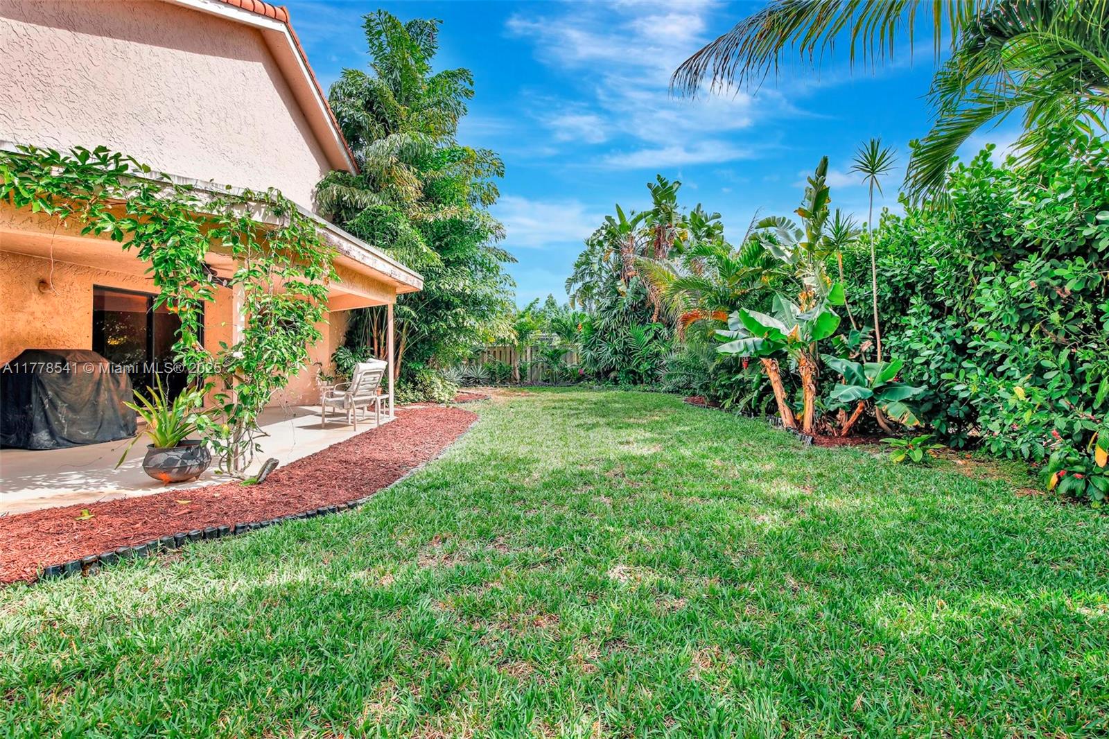 3272 Beechberry Cir