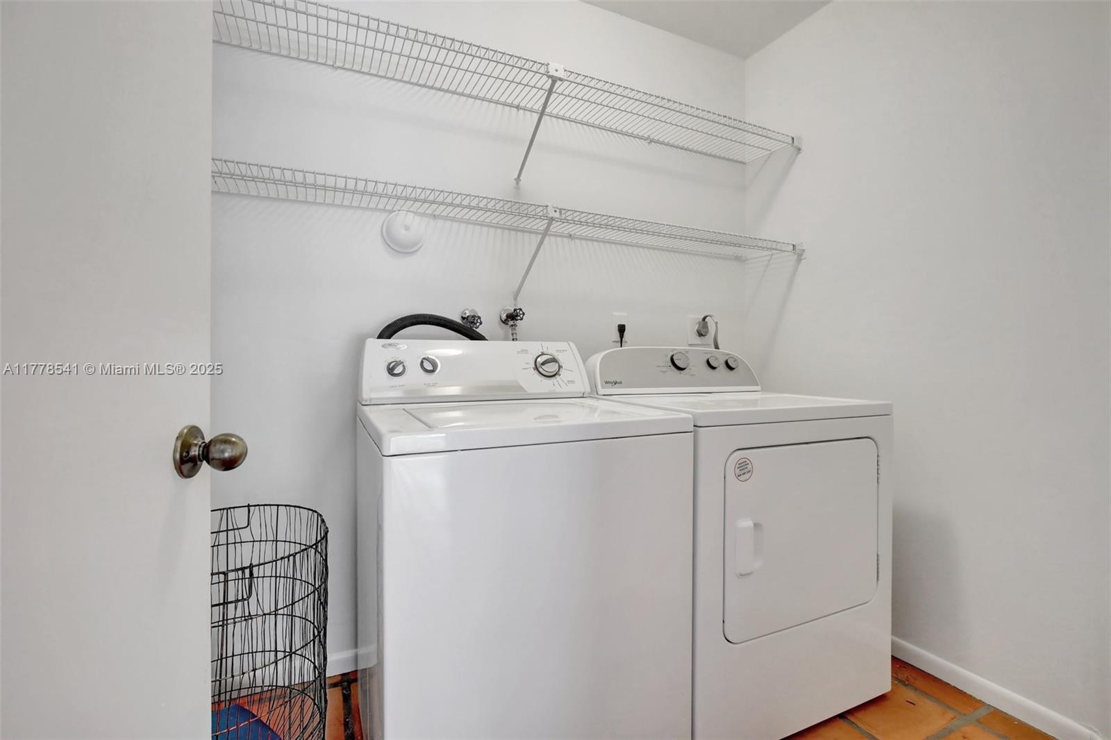 3272 Beechberry Cir