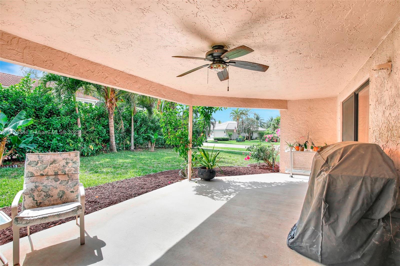 3272 Beechberry Cir