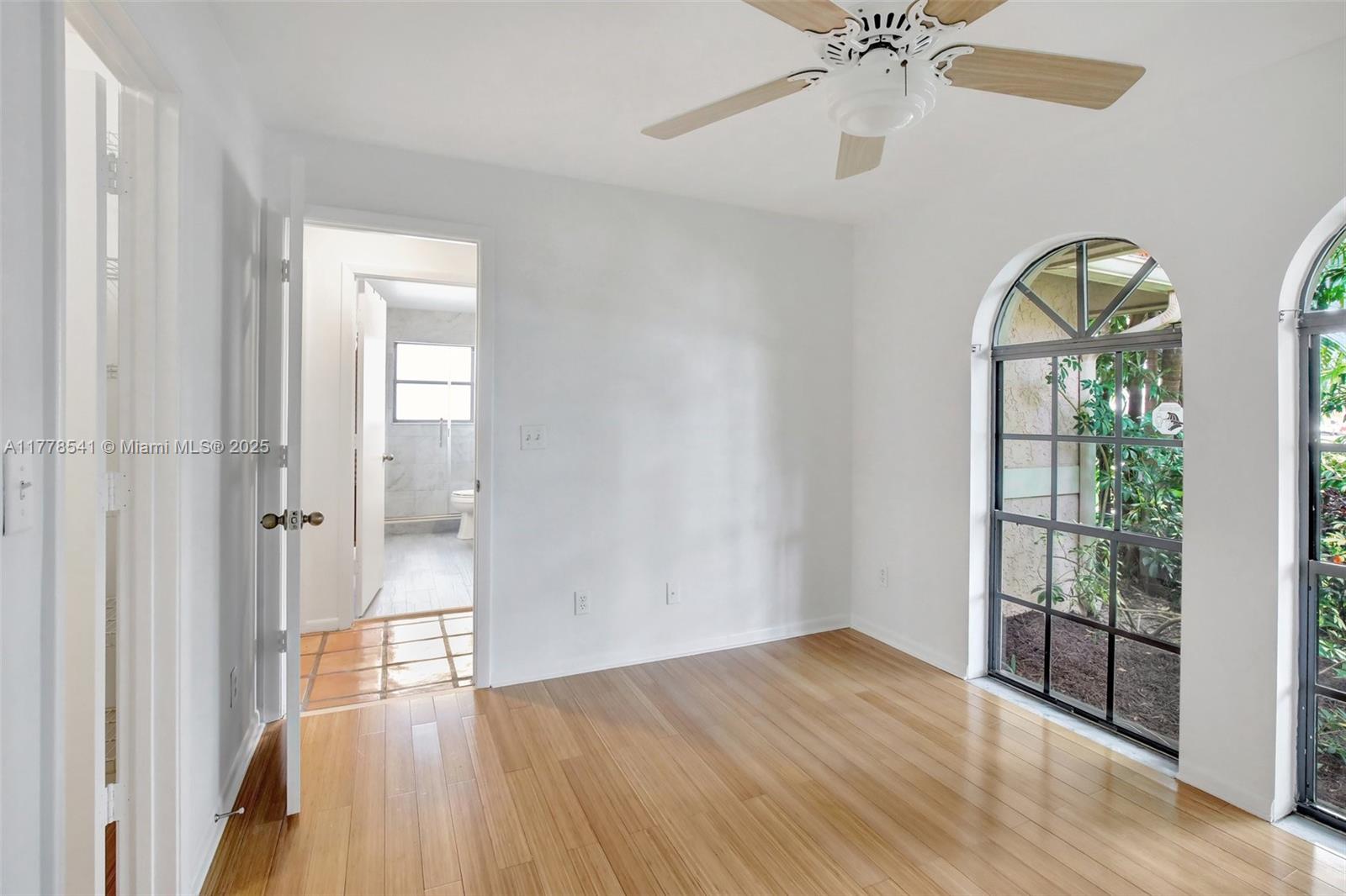 3272 Beechberry Cir