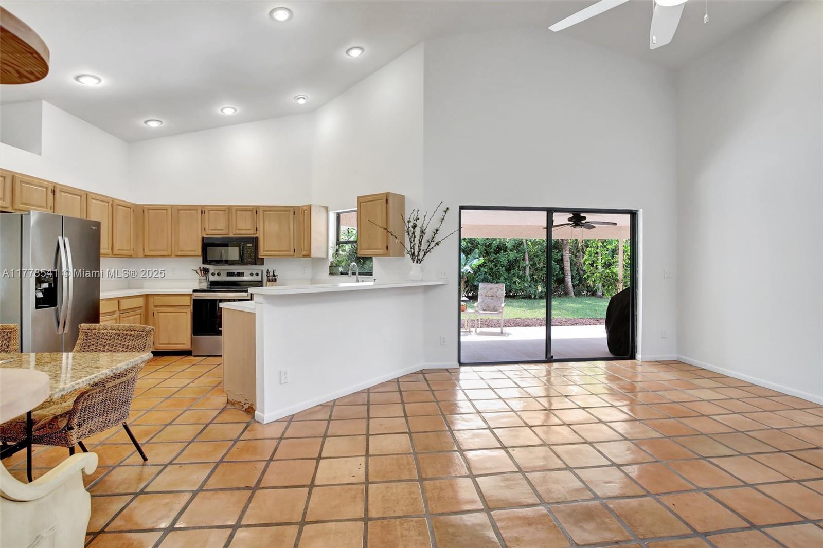 3272 Beechberry Cir