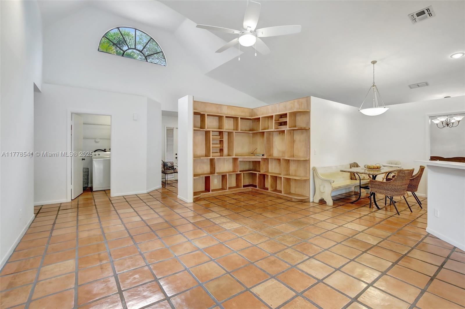 3272 Beechberry Cir