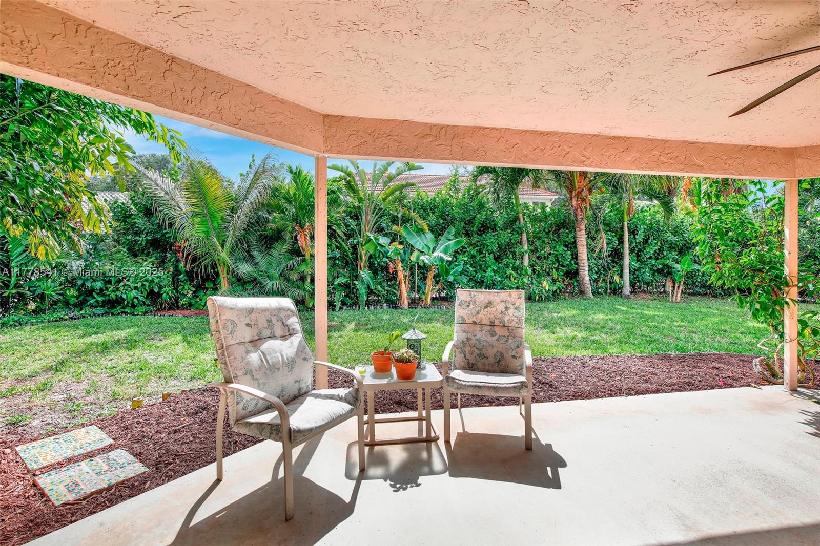 3272 Beechberry Cir