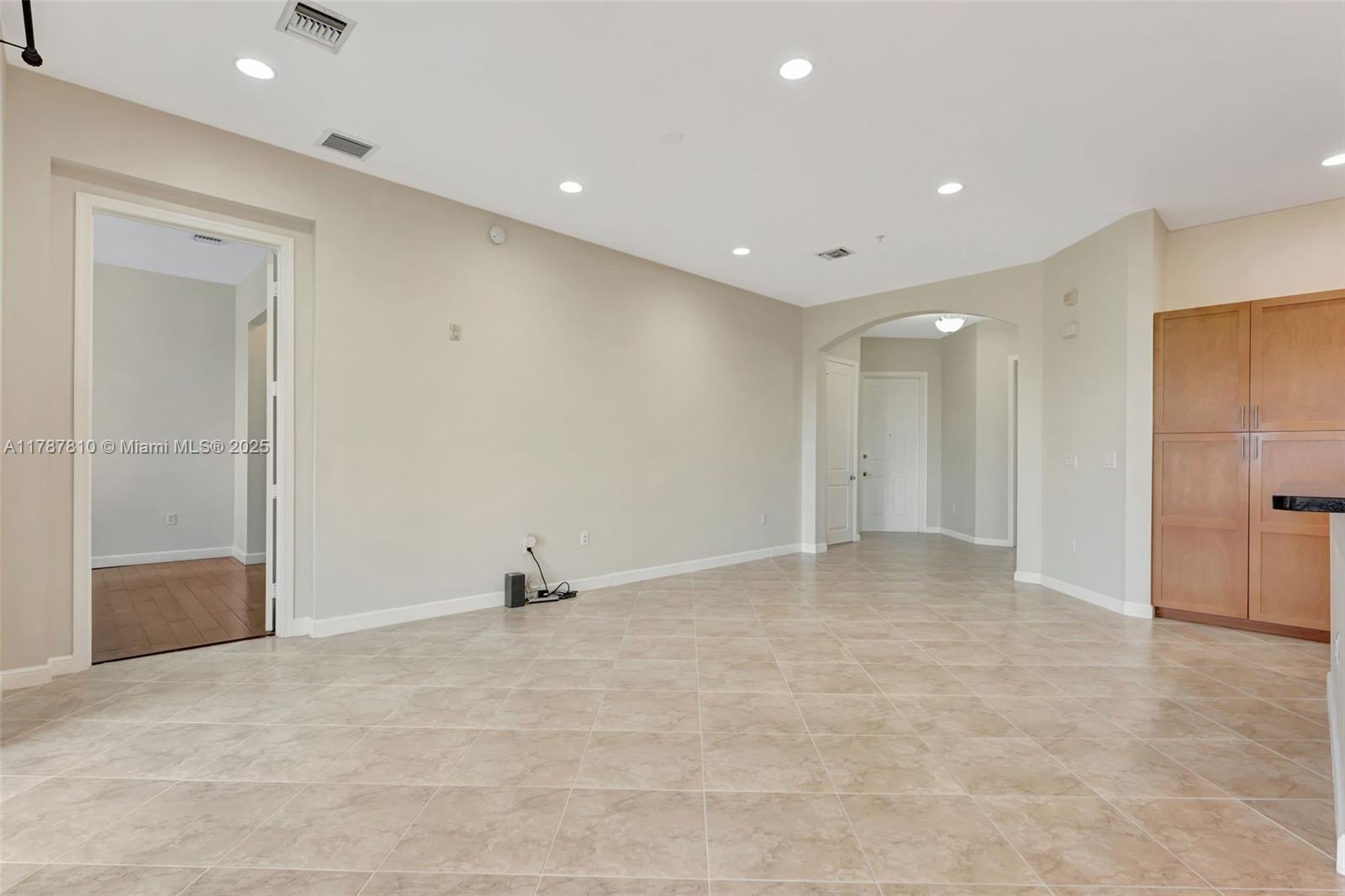 3020 NW 125th Ave # 412
