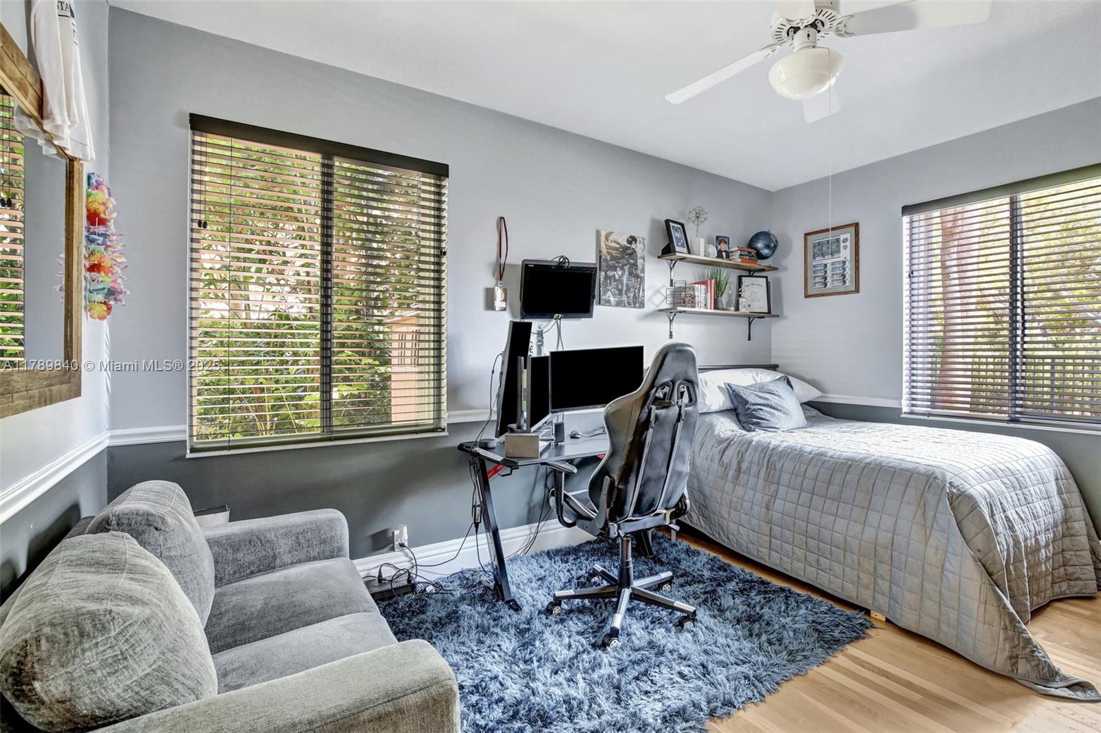 3082 Lakewood Cir