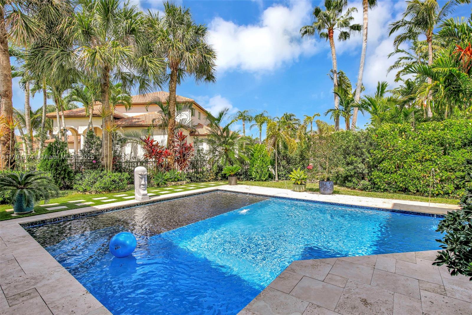 3260 SW 189th Ave