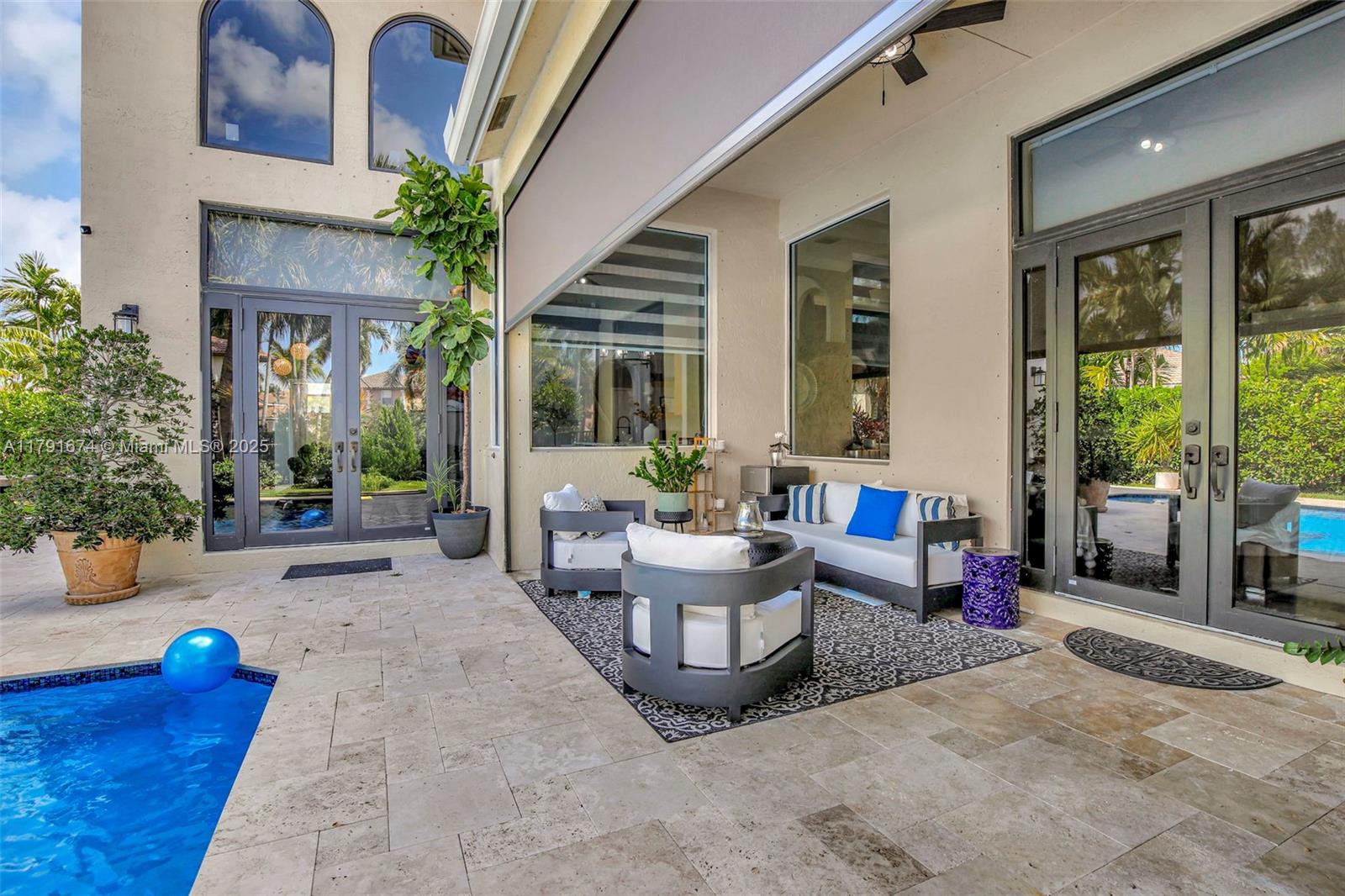 3260 SW 189th Ave