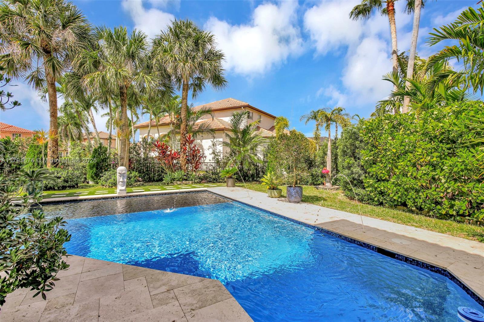 3260 SW 189th Ave