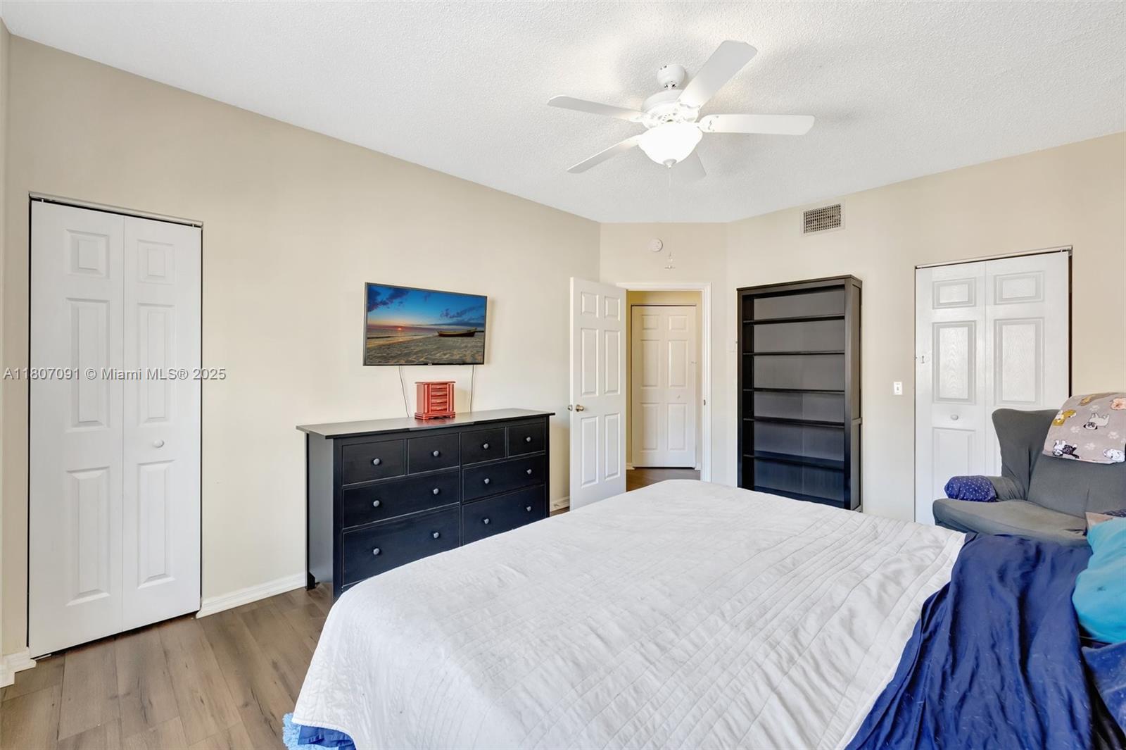 2107 SE 10th Ave # 823