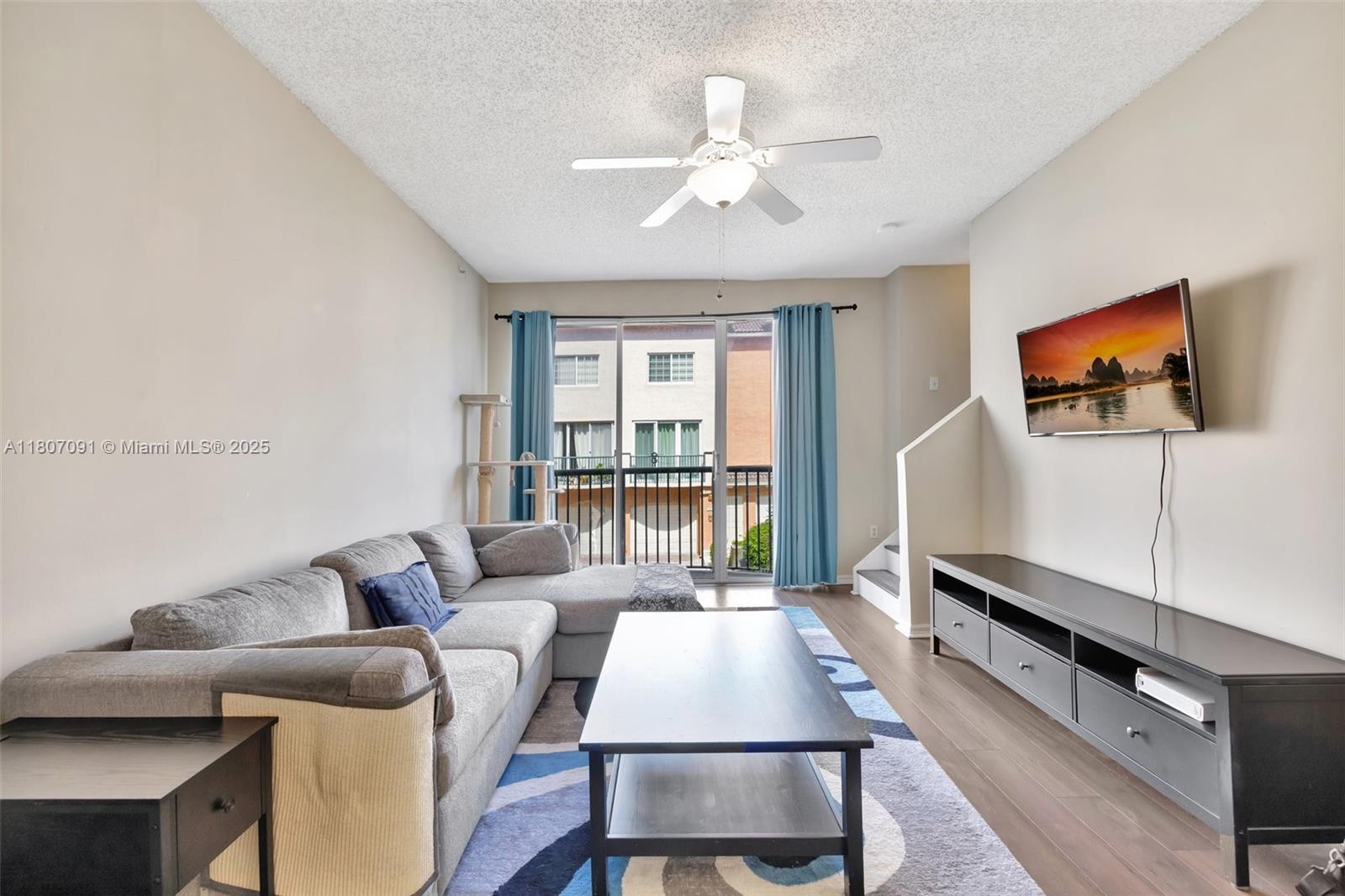 2107 SE 10th Ave # 823