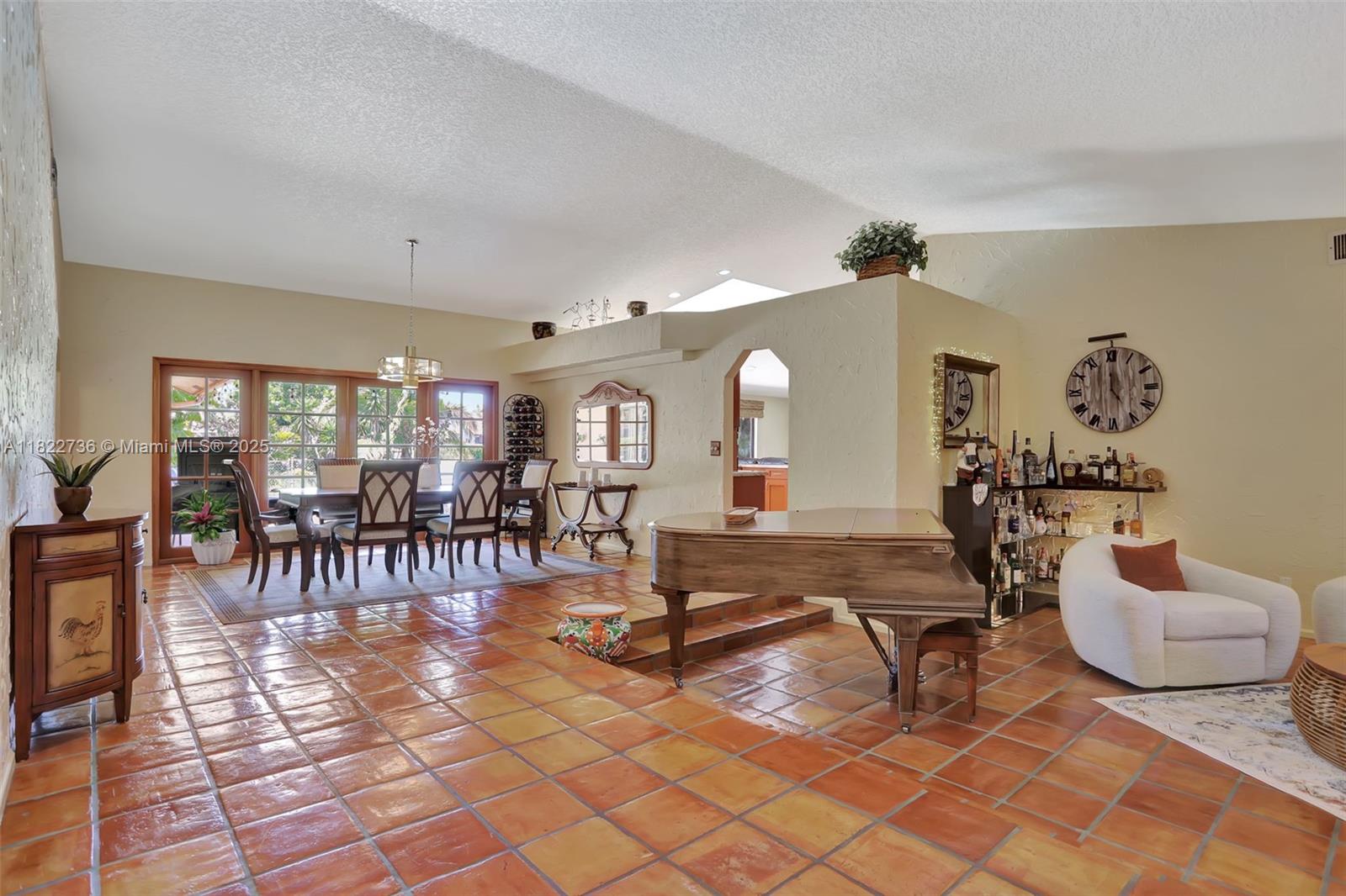 1180 NW 100th Way