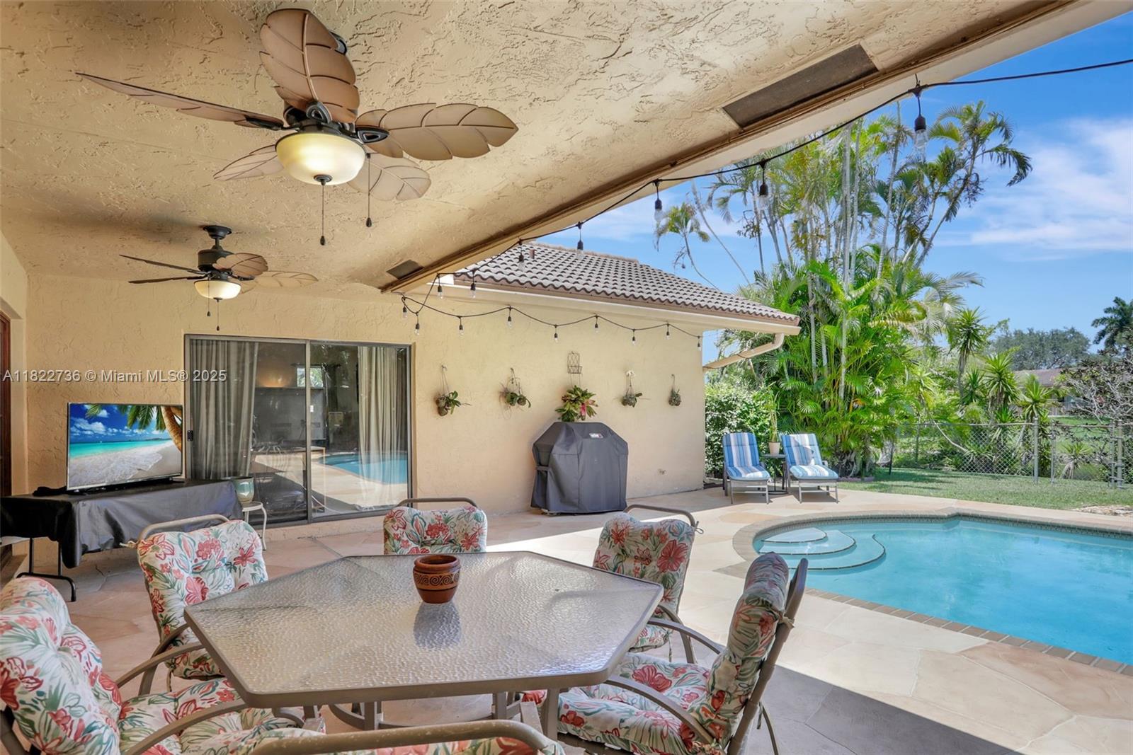 1180 NW 100th Way