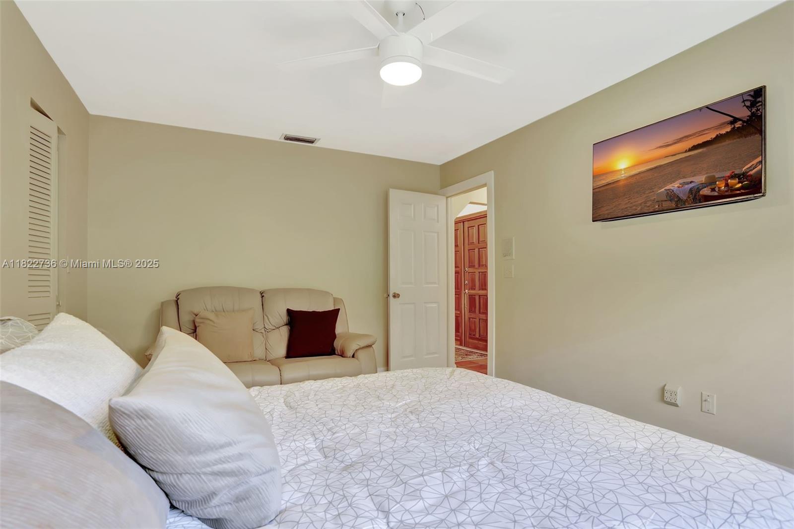 1180 NW 100th Way