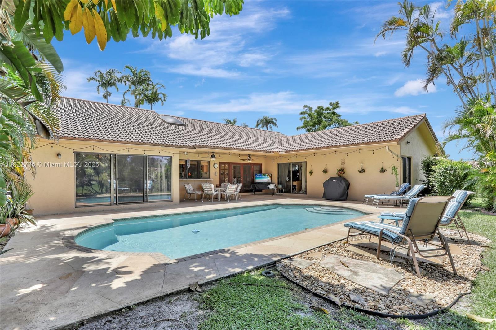 1180 NW 100th Way