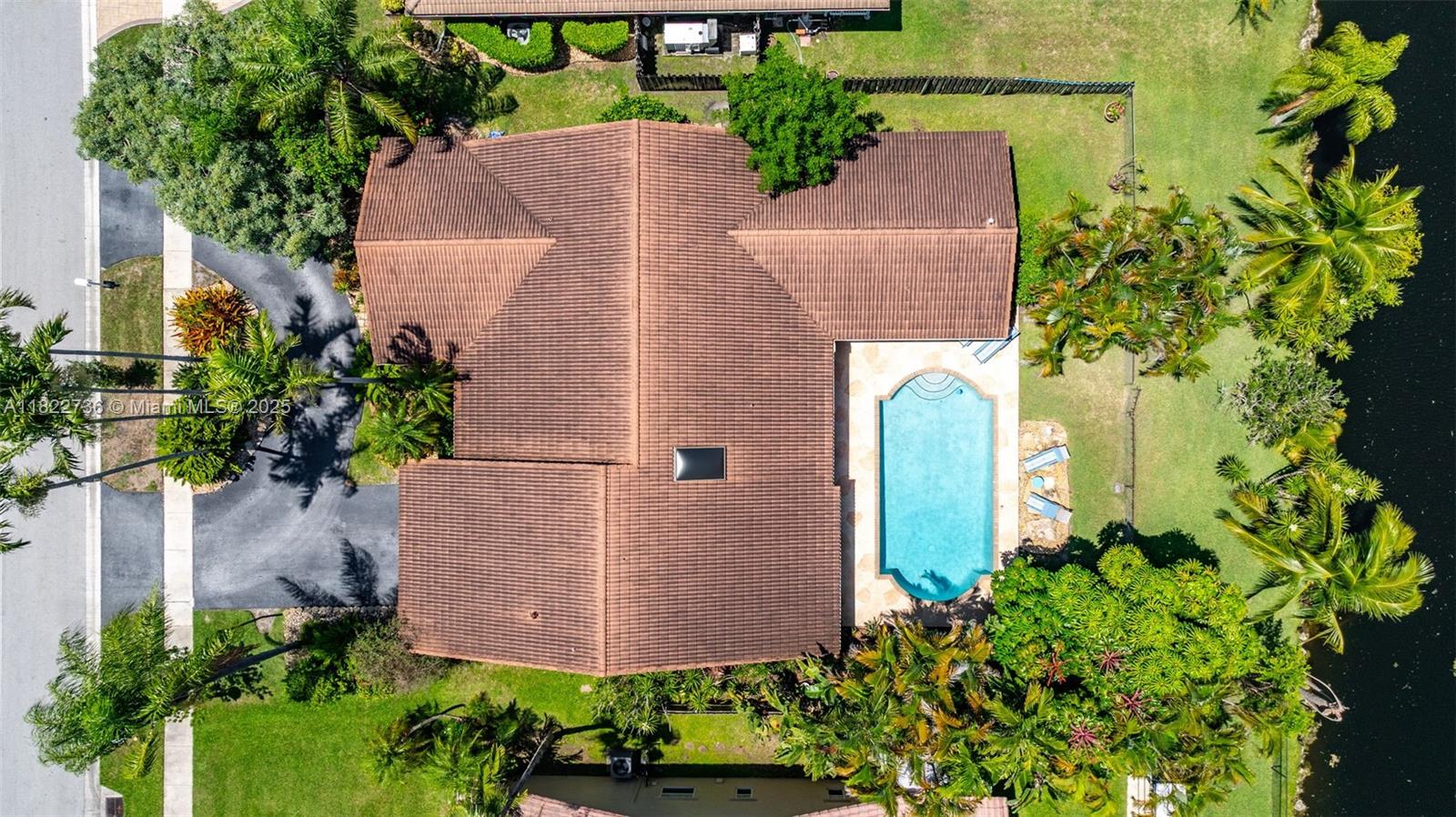 1180 NW 100th Way