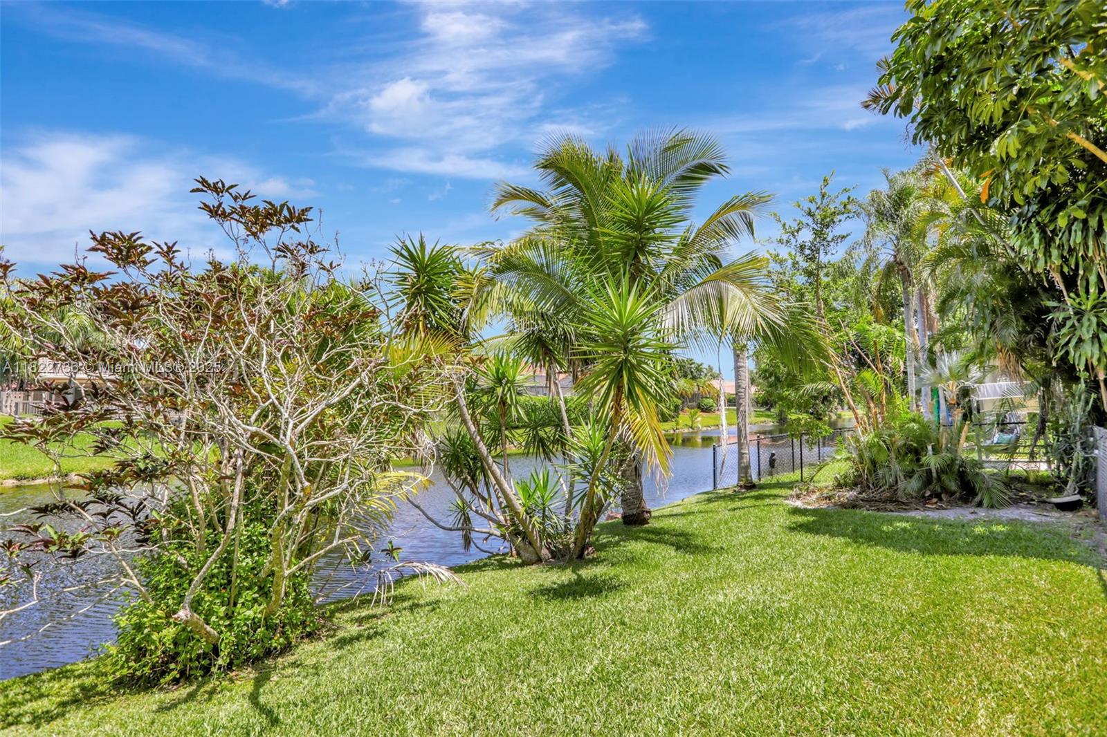 1180 NW 100th Way