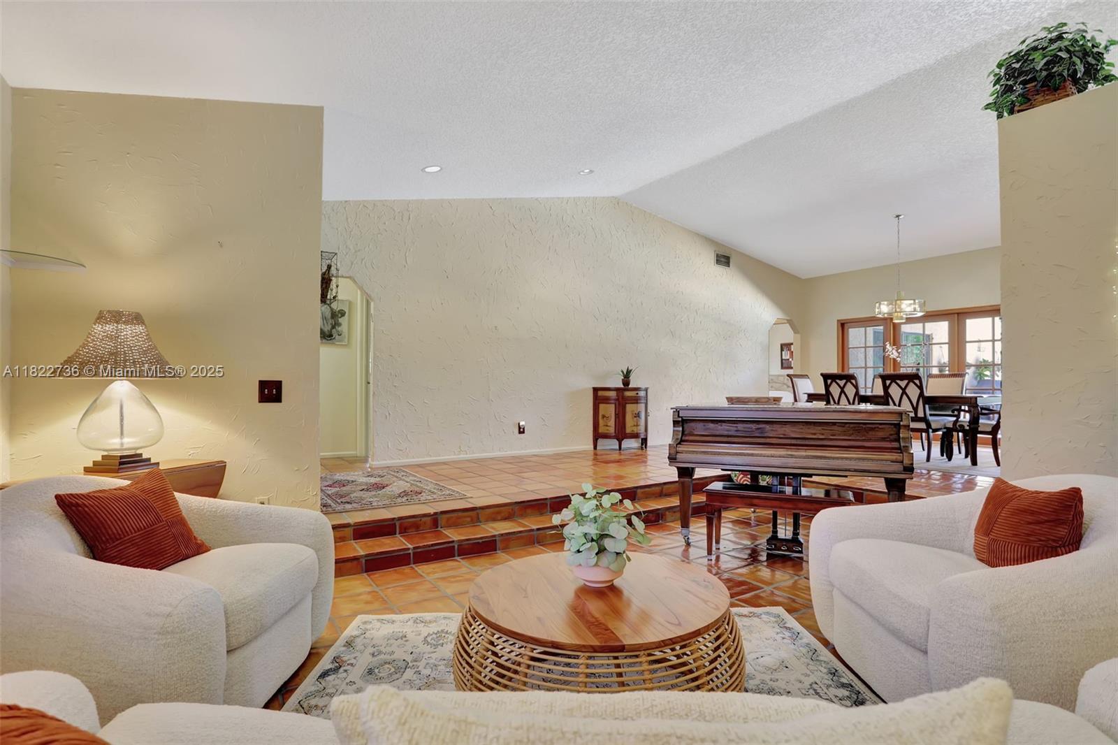 1180 NW 100th Way