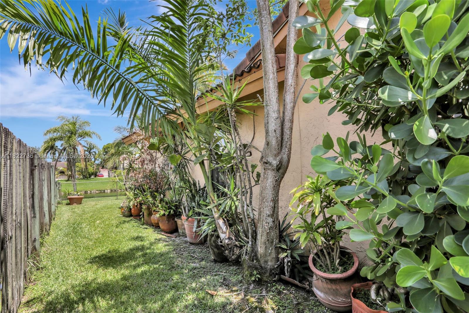 1180 NW 100th Way